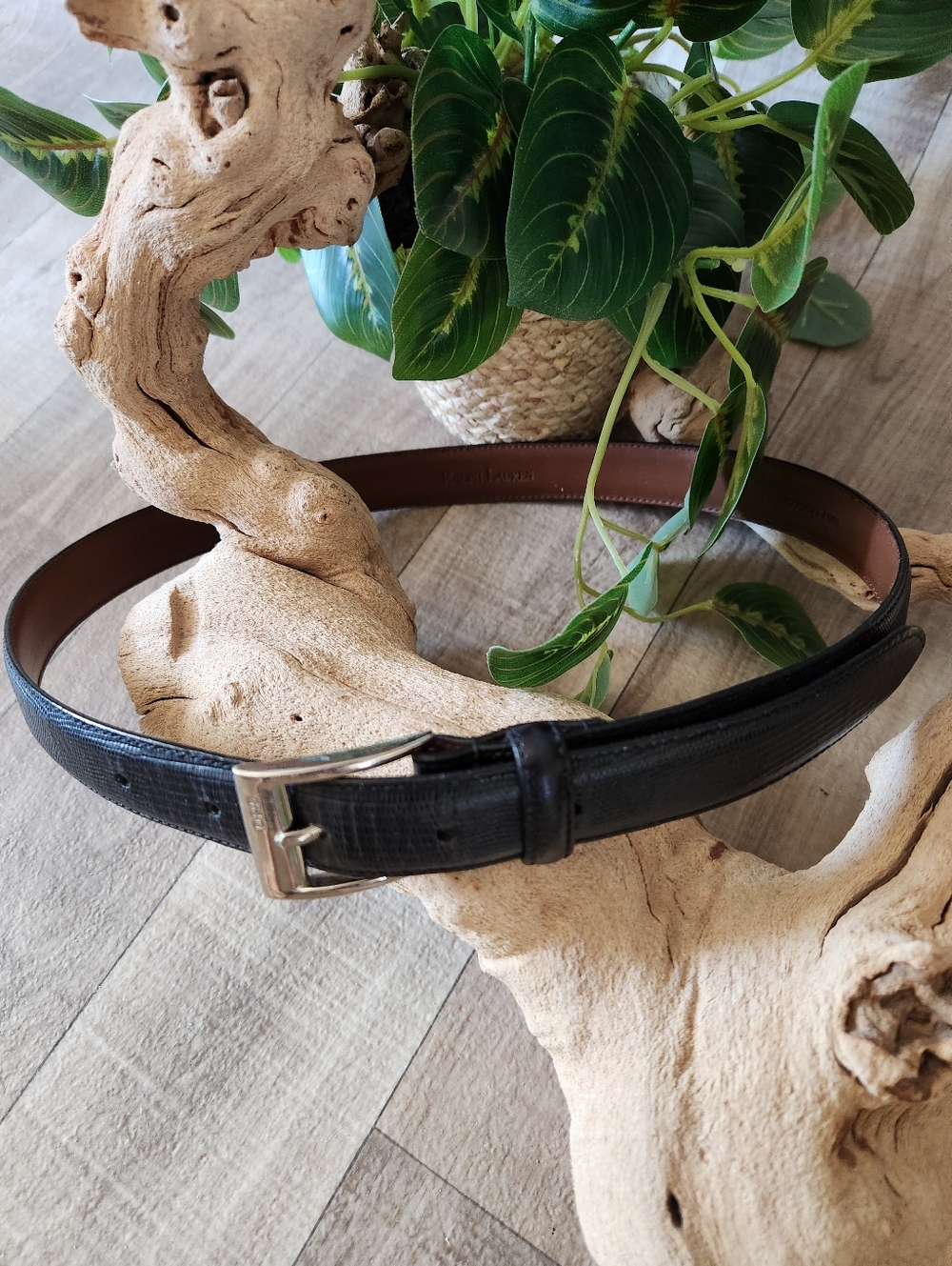 Ralph Lauren Black Leather Snake Èmbossed Belt with Silvertone Buckle Size Small